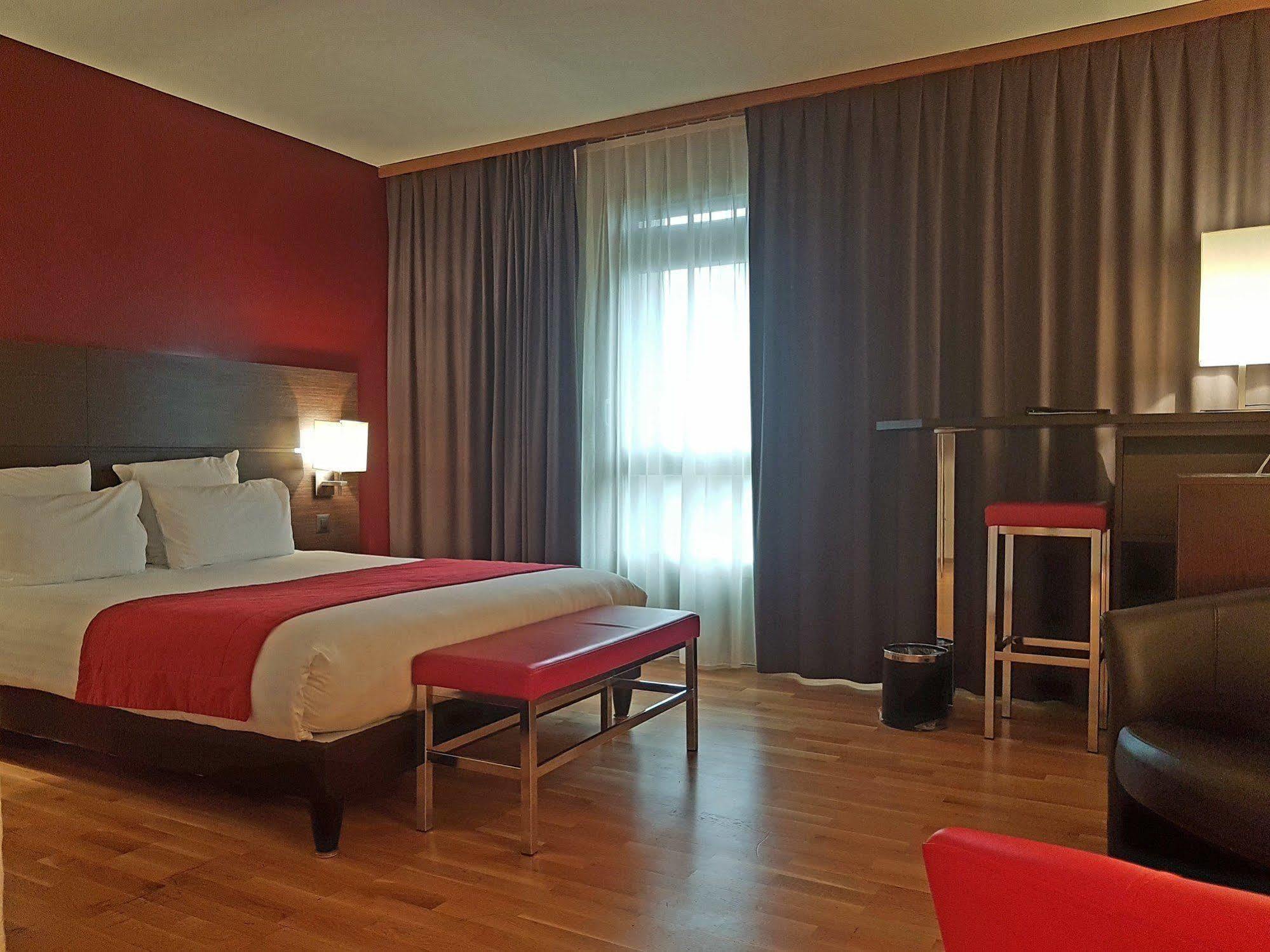 Nash Airport 4* Meyrin