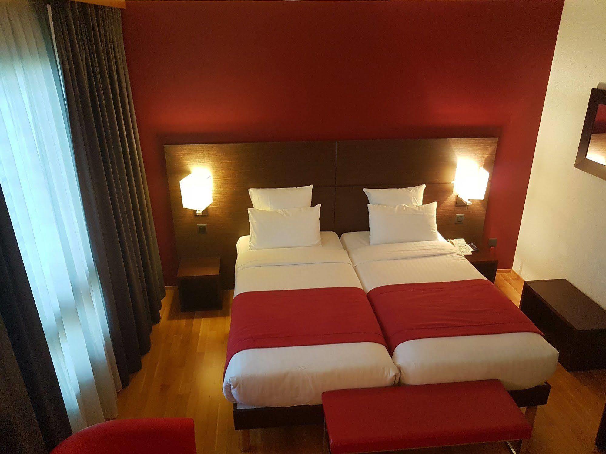 Hotel Nash Airport